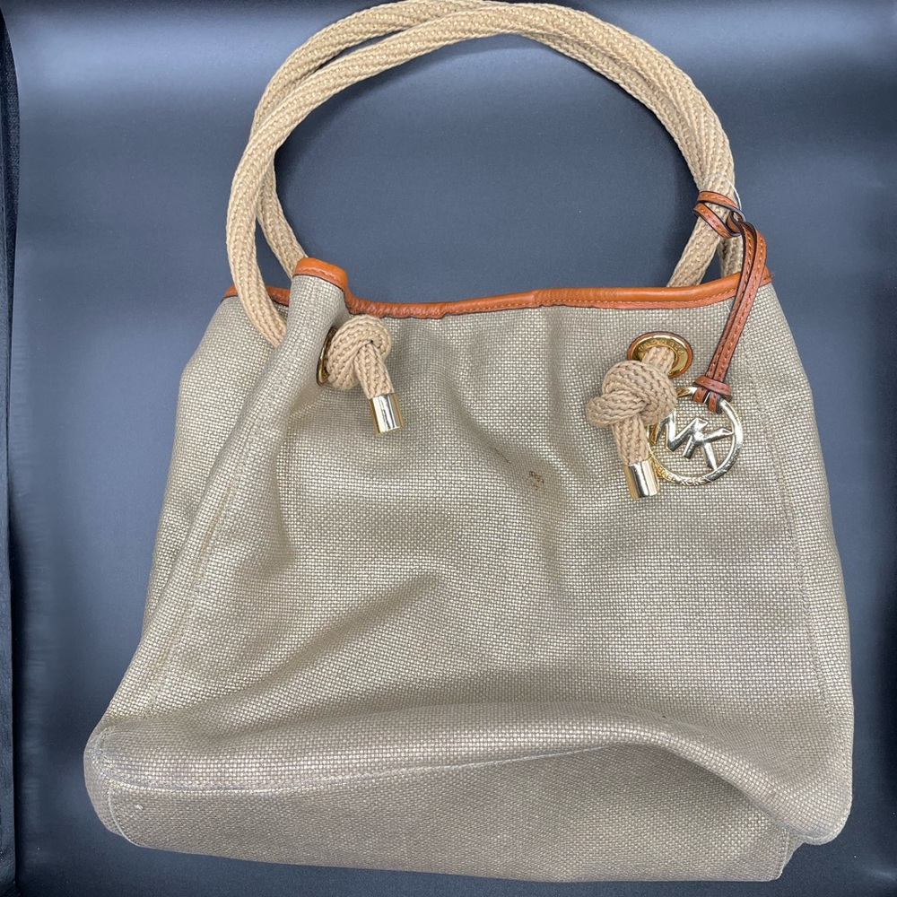 PRICE DROP!! Michael Kors Isla Bag Gold Tone